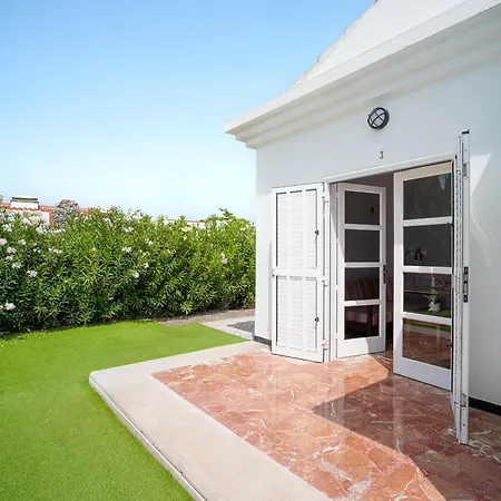 אתר נופש Almenas 2*